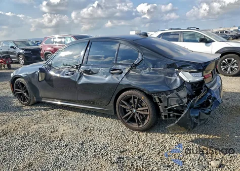 2021 BMW 330I z USA, uszkodzony, nr VIN 3MW5R1J07M8C21250